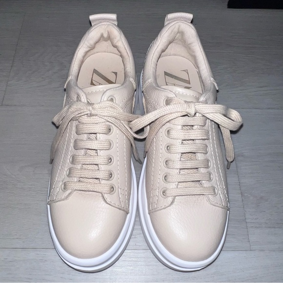 Zara Beige Nude Faux Leather Platform Sneakers - Size 6 (EU 36) - Picture 3 of 11
